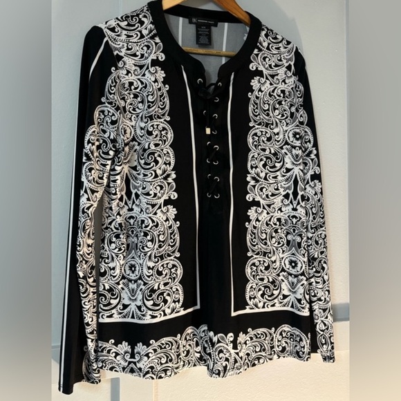 💕Silent Show Pick💕 collarless relaxed fit patterned long sleeve tunic blouse - Picture 1 of 5